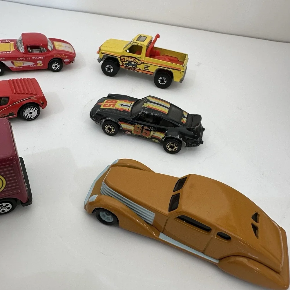 Lot Of 7 Vintage 80s/90s Hot Wheels/Matchbox Cars‎
